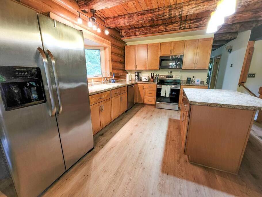 Вілла Wilderness Vista Retreat Reed City Екстер'єр фото