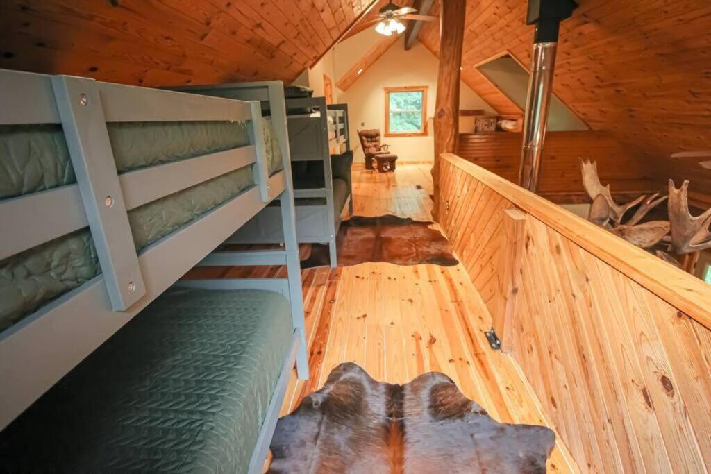 Вілла Wilderness Vista Retreat Reed City Екстер'єр фото