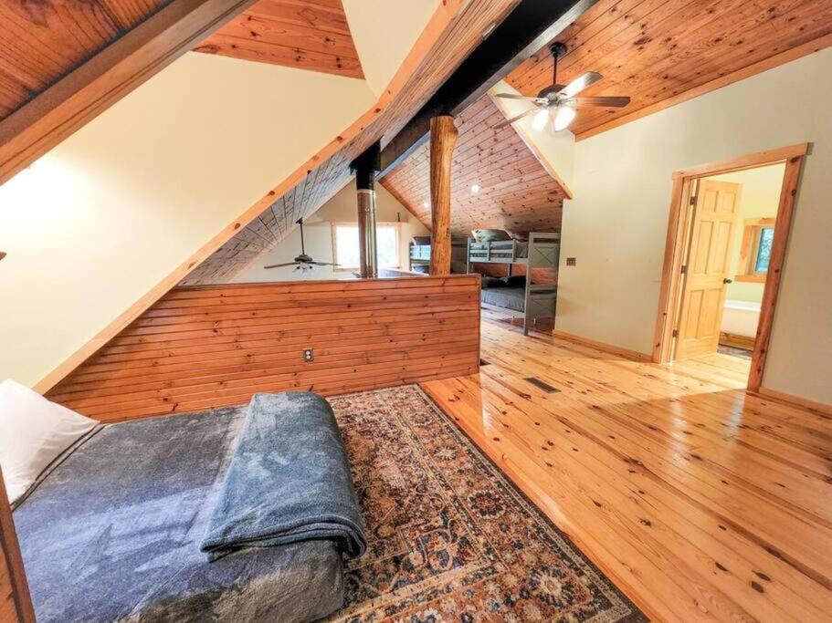Вілла Wilderness Vista Retreat Reed City Екстер'єр фото
